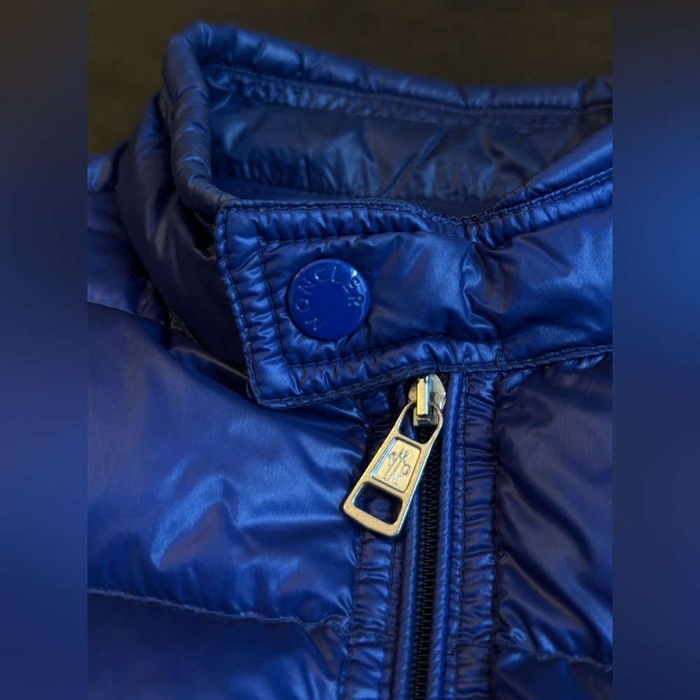 MONCLER Men’s Gui Packable Down Vest in Blue; Size: 2 (With CoA) - Picture 6 of 15
